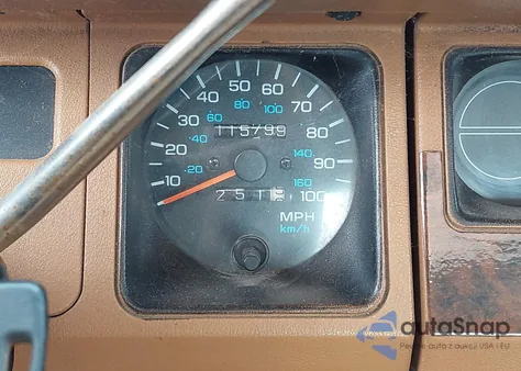 1995 Jeep Wrangler / Yj S/Rio Grande z USA, uszkodzony, nr VIN 1J4FY19PXSP209968